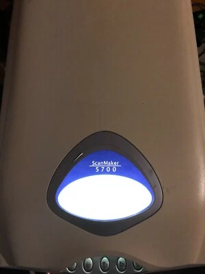 Microtek ScanMaker 5700 Flatbed Scanner Digital Imaging Image Editing - Image 1 of 3