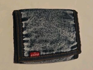 Vintage LEVI'S Denim Wallet Billfold Tri-Fold Change Pouch Blue Jean - Picture 1 of 3