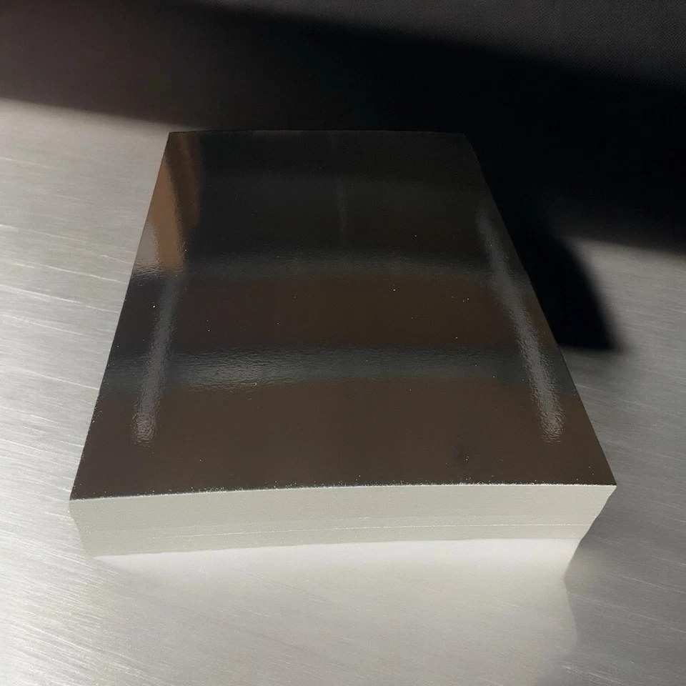 100 x A4 Silver Mirror Card 290gsm - Image 1 of 1