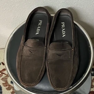 Prada Hombres Penny Mocasines Negocios Cuero Zapatos 2DD158 UK 7.5 US 8.5 - Imagen 1 de 21