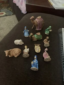 Handbemalte Krippe 11 Teile religiös unbeschriftet Vintage Rohkeramik - Bild 1 von 12