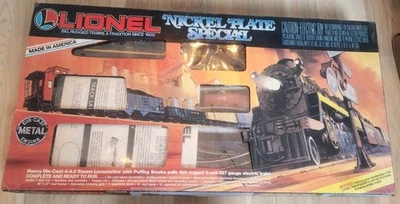 VINTAGE Lionel Nickle Plate Road Special Set w/Box O27 Gauge Steam Engine - Image 1 of 4