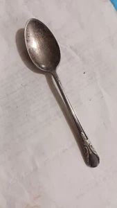 Roger's silver spoon - Picture 1 of 6