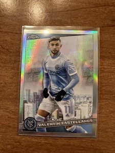 Topps Cromo MLS 2022 Big City Strikers Inserto Refractor Valentín Castellanos - Imagen 1 de 2