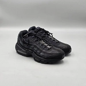 Nike Men's Size 8 US EUC Air Max 95 All Black Anthracite Blackout Sneakers Shoes - Picture 1 of 8