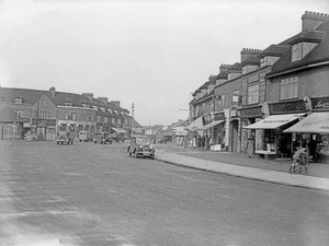 Station Road Hayes town Circa 1935  Historic Old Photo - Foto 1 di 1