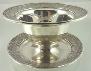 WEDGWOOD STERLING BOWL & STAND G10 BY INTERNATIONAL SILVER CO - Picture 1 of 6