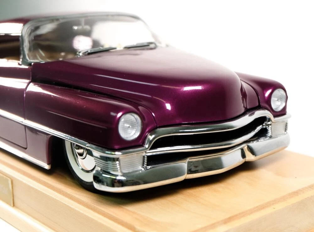 Danbury Mint 1:16 Contemporary Manufacture Diecast Cars, Trucks