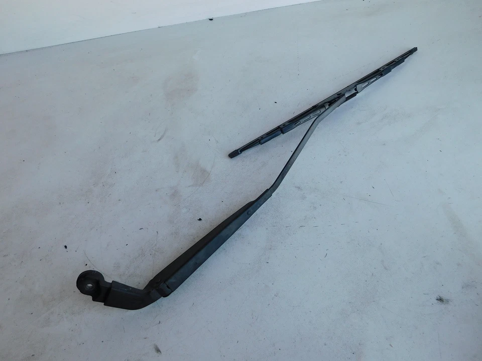 Brazo limpiaparabrisas trasero Subaru Impreza WRX GDA GDB STi 00-07 Foto 1 de 1