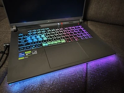 Gaming laptop asus rog strix g16 G614JV-AS74 US - Bild 1 von 4