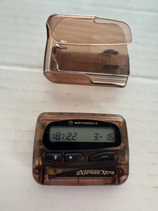Téléavertisseur vintage Motorola Express Xtra Flx 100% fonctionnel avec étui - Photo 1/6