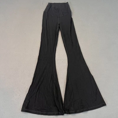 Leggings Offline By Aerie Bell Bottom para mujer pequeños cortos acampanados negros atletismo Foto 1 de 4