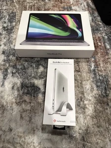 Apple MacBook Pro 13 en 2020 plateado/Apple M1 3,2 GHz, 256 GB 8 GB 8 núcleos - Imagen 1 de 15