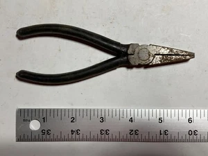 Vintage Half Needle Nose Flat Head Pliers USA Tool 6 in - Picture 1 of 8