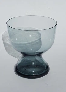 Vaso Wagenfeld AMARYLLIS VASE per bulbi design - Foto 1 di 9