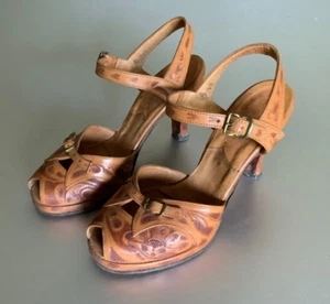 VTG 1950's Leather Western Hand Tooled High Heels Size 5-Square Dancing - Picture 1 of 9