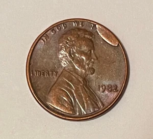 1982 Lincoln cent penny obverse cud die break error, (unlisted?) circ NR - Picture 1 of 2