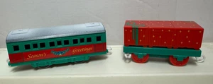 Thomas & Friends Tomy Trackmaster Plarail Christmas Present Car Passenger Car - Picture 1 of 5