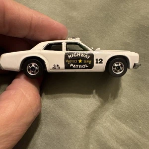 Vintage 1977 Hot Wheels Highway Patrol Toy Car 1/64 Scale Diecast Vehicle Mattel - Picture 1 of 6