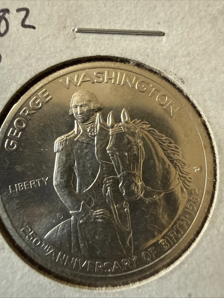 1982-D George Washington Commemorative Half Dollar BU Unc 50C 90% SIlver * A8 - Image 1 of 4