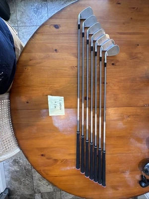 Wilson Staff CB 4-Pw Aerotech Steel Fiber 110 Xstiff Flex - Image 1 of 3