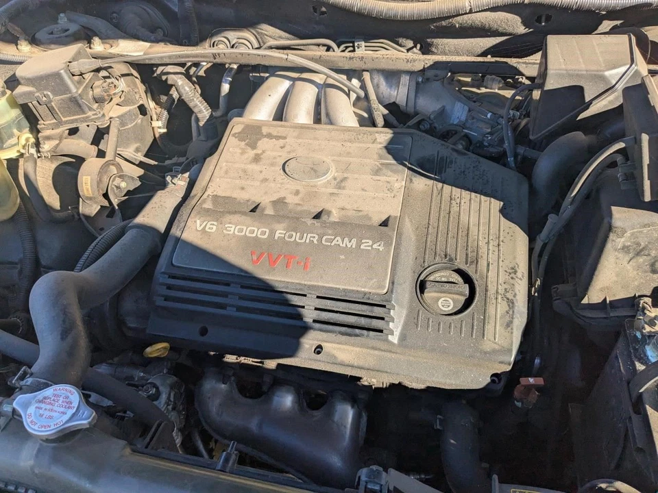 Brazo de control inferior Brazos de localización traseros AWD para 99-03 LEXUS RX300 28819654 Foto 1 de 4