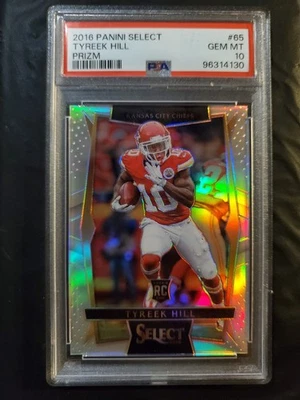 2016 Select Tyreek Hill Prizm (RC) #65 PSA 10 Rookie - Image 1 of 2