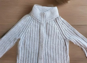 Banana Republic NWTChunky Knit Front Buttons Gray Turtle Neck Sweater Sz Sp - Picture 1 of 15