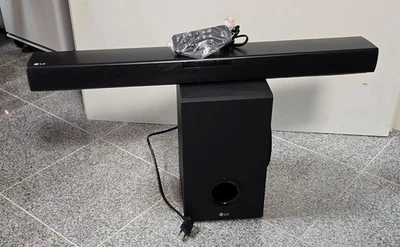 LG SJ2 Kabelloser Soundbar Voll Funktionsfähig - Bild 1 von 4