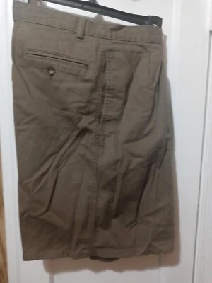 Pantalones cortos City Streets bronceados para hombre cintura talla 42 Foto 1 de 2