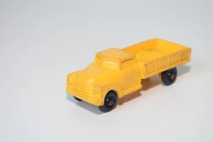 A48 1:43 TOMTE LAERDAL VINYL CHEVROLET LORRY YELLOW EXCELLENT CONDITION 4 - Picture 1 of 7