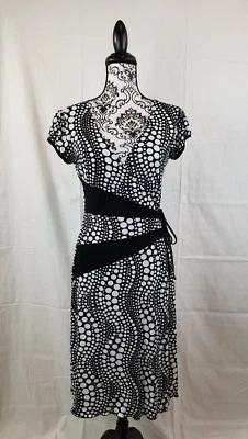 I Z Byer California women's short sleeve geometric print wrap dress size m b10s Foto 1 de 4