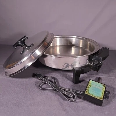 Vintage West Bend Electric Skillet 17209 Liquid Core 11" Stainless Steel USA - Image 1 of 4