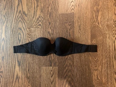 Sujetador sin tirantes forrado Victoria’s Secret Body by Victoria 32DD Foto 1 de 4