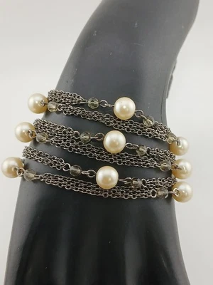 Pulsera WHBM tono gunmetal 6 hebras perlas de imitación talla 6,50 cierre palanca Foto 1 de 4