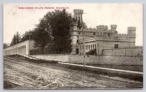 Prison Wisconsin State Waubun Unposted Postcard (K181) - Picture 1 of 2
