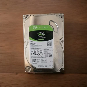 Seagate 1TB SATA 3.5 BarraCuda SingPk (ST1000DM010) - Picture 1 of 2