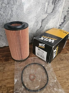 Oil Filter fits LAND ROVER FREELANDER L314 MG 2.0D 00 to 06 WIX LRF100150L New - Picture 1 of 8