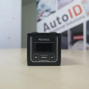 KEYENCE SR-1000W 1D/2D code reader, autofocus, wide field, IP65, Ethernet - Imagen 1 de 4