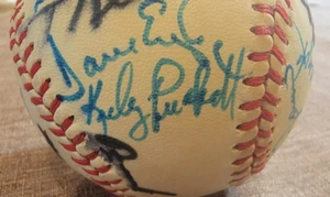 Kirby Puckett Viola 1985 Team Signed Baseball Twins 22 Autographs - Picture 1 of 8