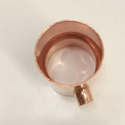 Mueller W40129 2-1/2" x 2-1/2" x 1/2" C Wrot Copper Reducing Tee C-Cup F Solder - Image 1 of 4