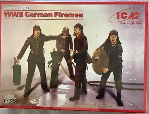 ICM 35632 WWII German Firemen Figuren Plastik Modellbausatz Maßstab 1:35 - Bild 1 von 2