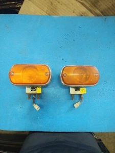 Front Turn signal ssembly 1977 Honda Civic CVCC 1200 - Bild 1 von 4
