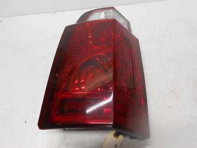 Luz de freno trasera izquierda del lado del conductor Jeep Commander 2006-2010 Foto 1 de 4