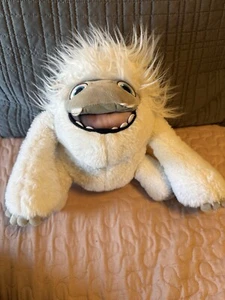 Abominable Snowman 12" Embroidered Eyes made by Dreamworks 2019 - Bild 1 von 7