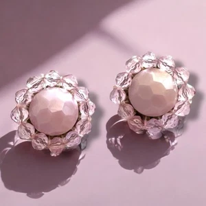 Pendientes de cristal rosa clip en racimo firmados Alemania vintage mediados de siglo - Imagen 1 de 11