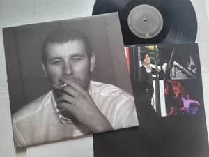 ARCTIC MONKEYS - Whatever People Say I Am, That's What I'm Not (LP) INDIE ROCK - Imagen 1 de 7