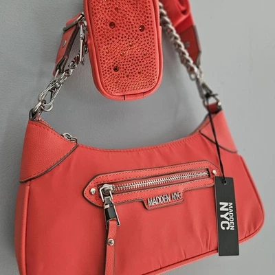 🔥 Bandolera Y2K Madden NYC con mini bolsa de diamantes de imitación - Nueva con etiquetas Foto 1 de 4