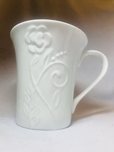 222 FIFTH Romance Bone China Mug Coffee White Embossed Flowers 14 Ounce NEW - Picture 1 of 7