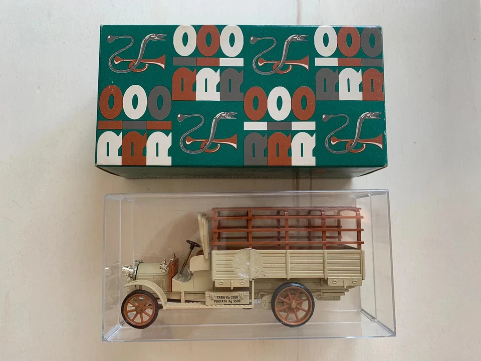 Rio A - 2 Fiat Autocarro Militare (centinato) 18 BL 1914 Scala 1/43 - Immagine 1 di 1